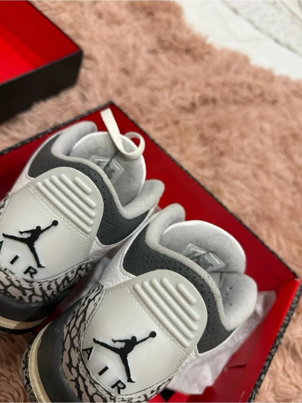 Jordan Boys White, Gray and Black Retro Basketball Sneakers